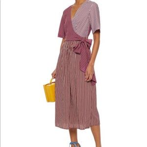 New chic&striped cotton wrap dress Midi length